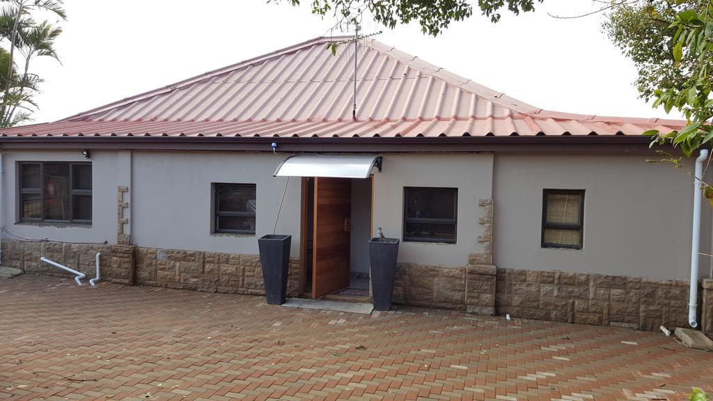 Thurston'S Beach House Retreat Villa Port Shepstone Exterior foto